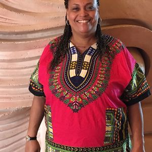 Meet your Posher, Marcia